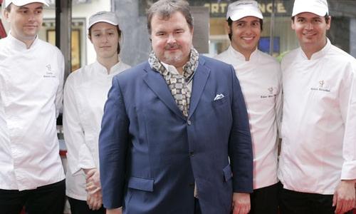 PIERRE HERMÉ AU ROYAL MONCEAU DE PARIS