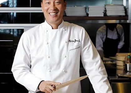 Le chef étoilé Michelin Akira Back ouvre un nouveau restaurant à Marrakech