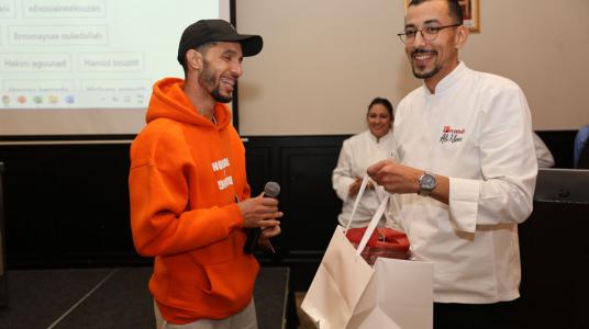 Démonstration du Chef Corentin Royer de la Callebaut Academy Dubaï