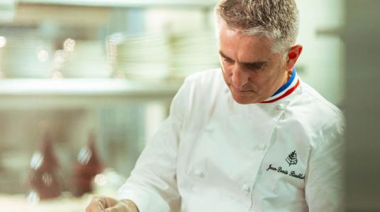 Four Seasons Resort Marrakech dévoile Inara, une nouvelle table inspirée par la richesse du patrimoine marocain